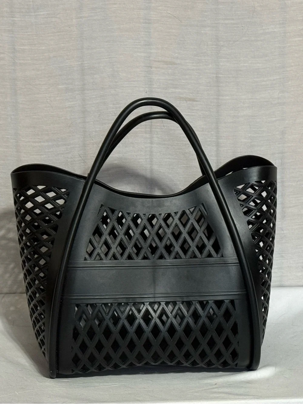 Black Openwork Lattice Rubber Tote Bag